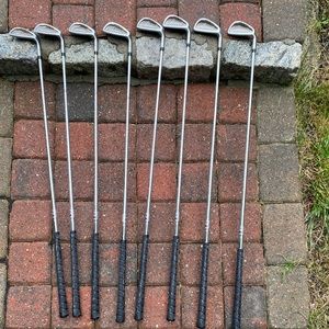 GOLF CLUBS 845’s aumor palmer.